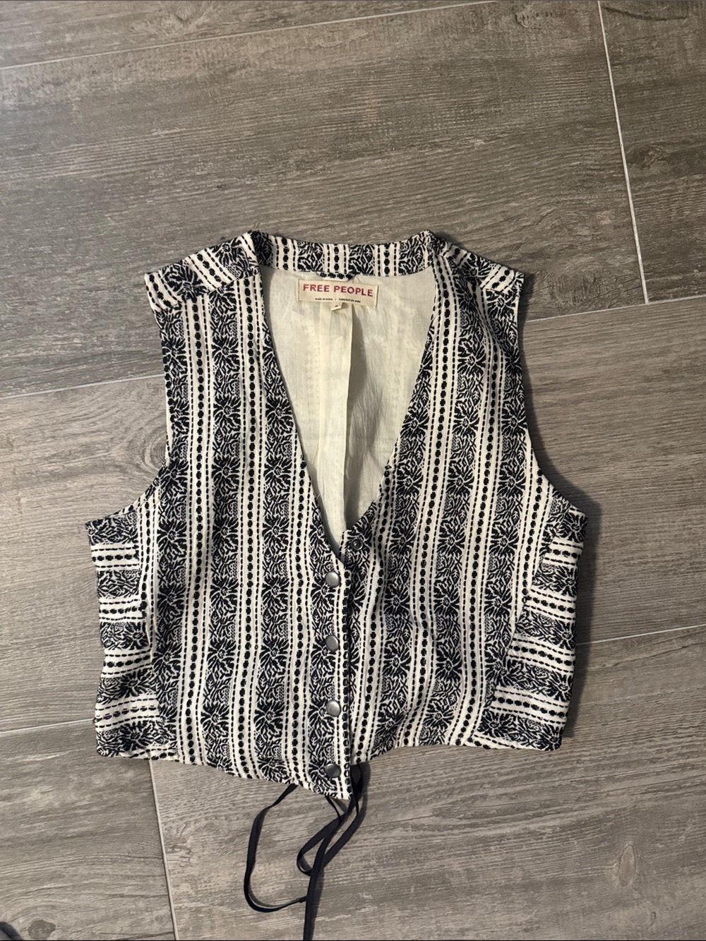Free People Black & White Patterned Button-Front Crop Vest